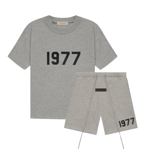Essentials Summer Set 1977 Iron